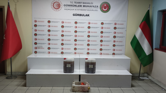 Gürbulak Gümrük Kapısı'nda 42 litre uyuşturucu ele geçirildi